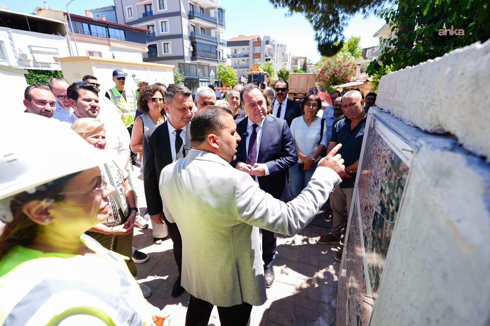Manisa Büyükşehir Belediyesi Başkanı Dutlulu, Akhisar’daki altyapı yatırımını inceledi