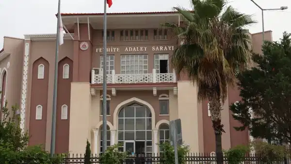 Cinsel saldırı sanığı eski öğretim görevlisine 12,5 yıl hapis cezası!
