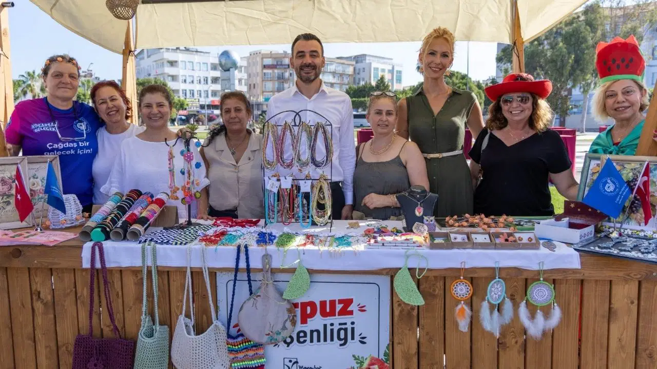 Manavgat Belenobası Karpuz Şenliği’nde üretici ile yurttaş bir araya geldi