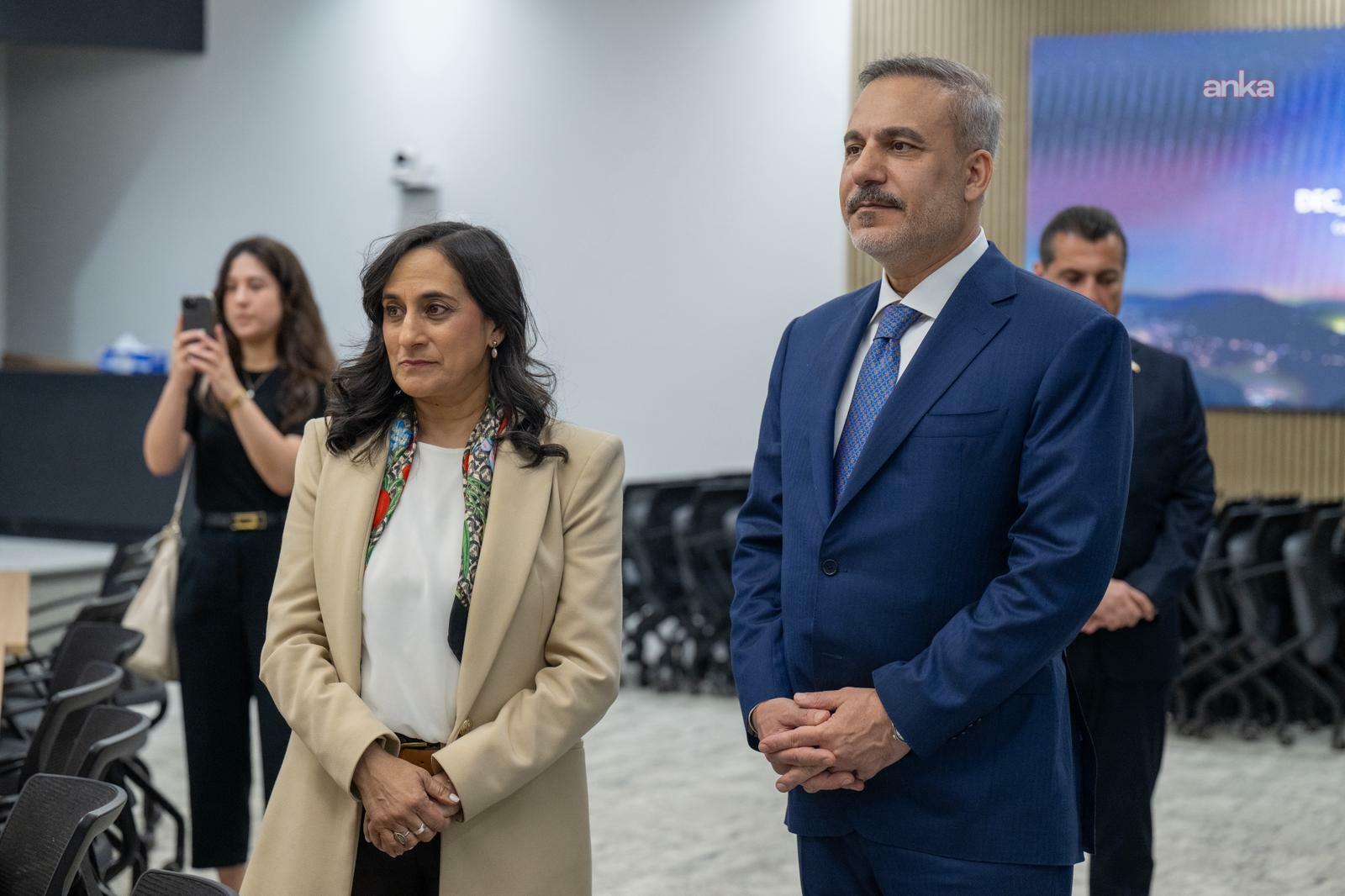 Bakan Fidan, Kanada’da Darlington Nükleer Tesisi’ni ziyaret etti