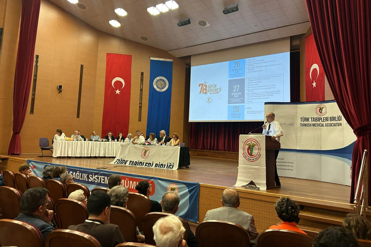 Türk Tabipler Birliği 78. Kongresi ikinci günü: “Sağlık alanındaki sorunlar ülkenin siyasi gelişmelerden bağımsız değil”