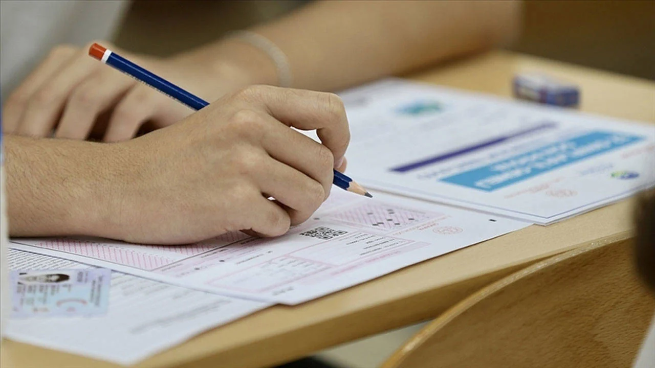 Eğitim Sen’den 2026 YKS tepkisi: Öğrencilerin geleceği hatalara açık ve güvensizlik üreten sınavlara terk edilemez