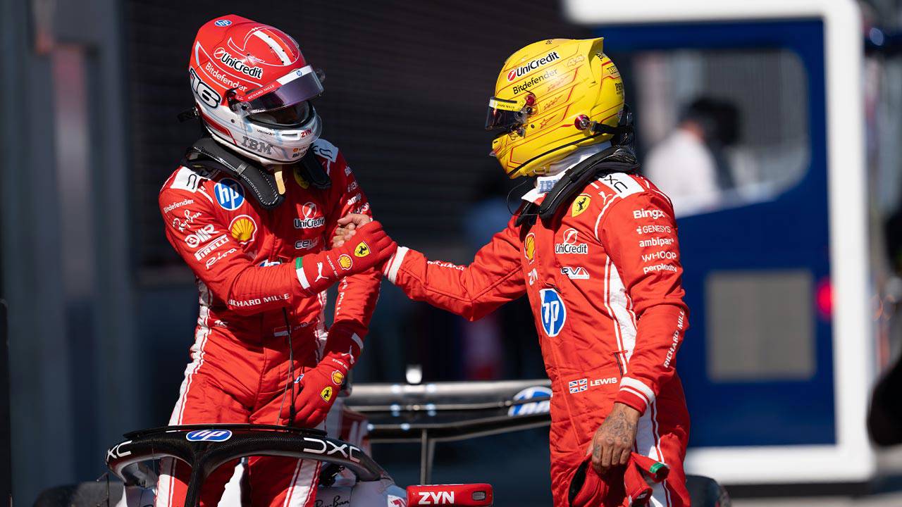 Formula 1 heyecanı Britanya'da: Sprint heyecanı bugün, Lewis Hamilton poleden başlayacak
