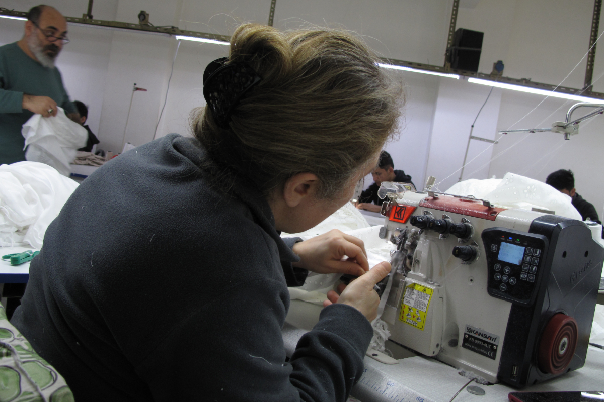 Prof. Dr. Gamze Yücesan ile kadınların ara zam talebini konuştuk: Aileyi güçlendirme’ kılıfıyla sömürü derinleşiyor