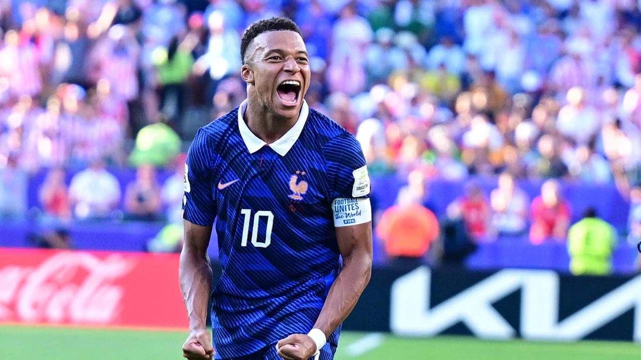 Paraguay hükümetinden Mbappe'ye ırkçı yorumda bulunan Senatör hakkında açıklama