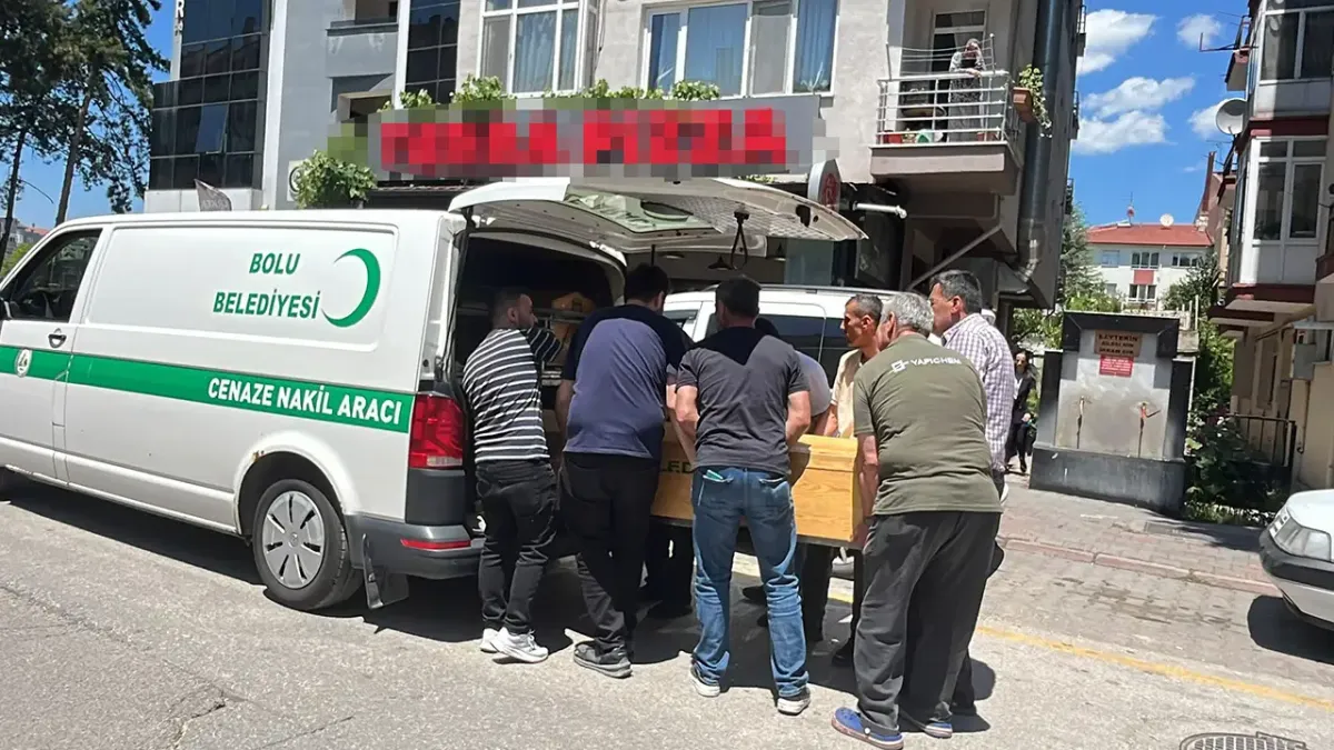 Ağaçtan düşüp hastaneden taburcu olduktan 1 gün sonra evinde ölü bulundu