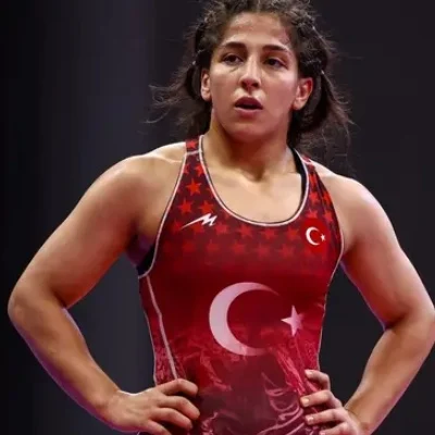 Milli güreşçi Elif Şevval Kurt Avrupa şampiyonu oldu