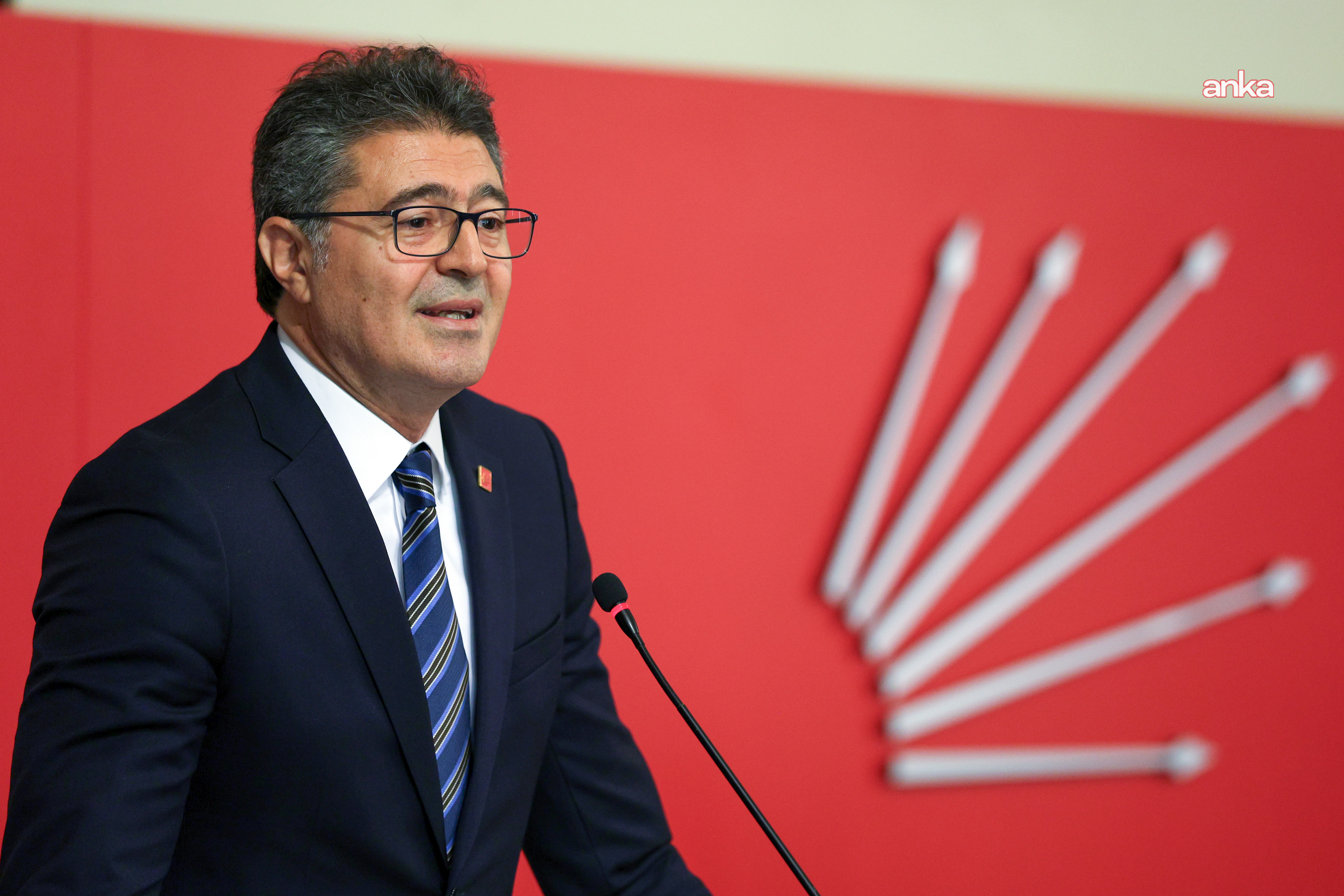 CHP'li Aytekin'den 7 il başkanının görevden alınmasına tepki: Meşruiyeti mahkemeden değil halkımızdan alıyoruz