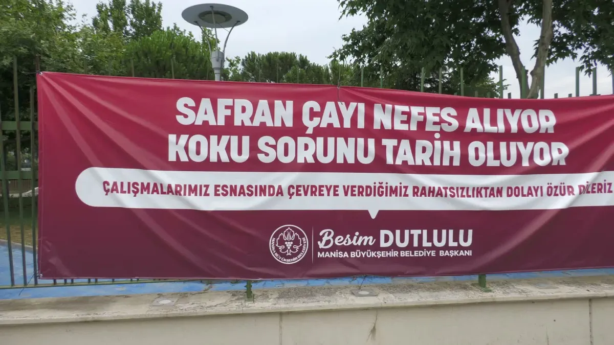 MASKİ Genel Müdürlüğü, kent merkezindeki derelerde temizlik çalışmalarını sürdürüyor