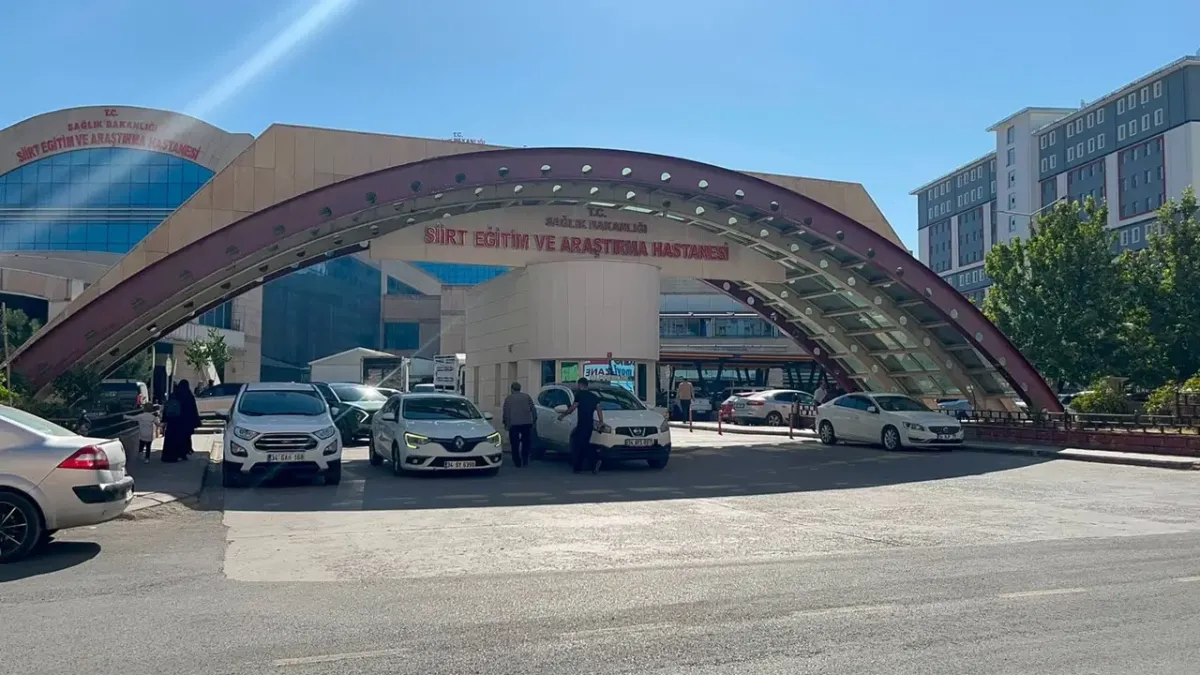 Balkondan düşen 15 yaşındaki Cemre Esila öldü: Soruşturma başlatıldı