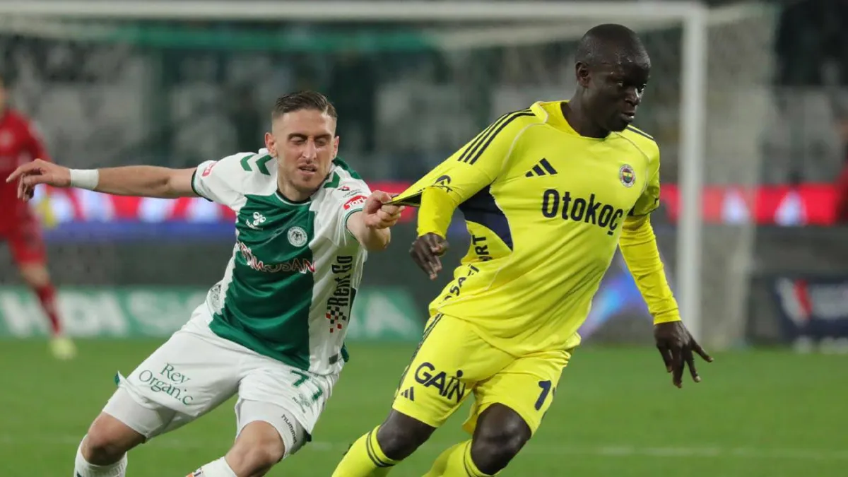 Fenerbahçe'de N'Golo Kante için ayrılık iddiası