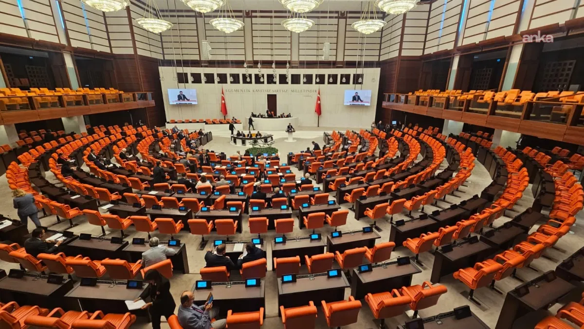 TBMM'de DEM Parti'nin ''kuyu tipi cezaevlerinin yol açtığı ihlallere'' ilişkin verdiği Meclis Araştırması önerisi AK Parti ve MHP oylarıyla reddedildi