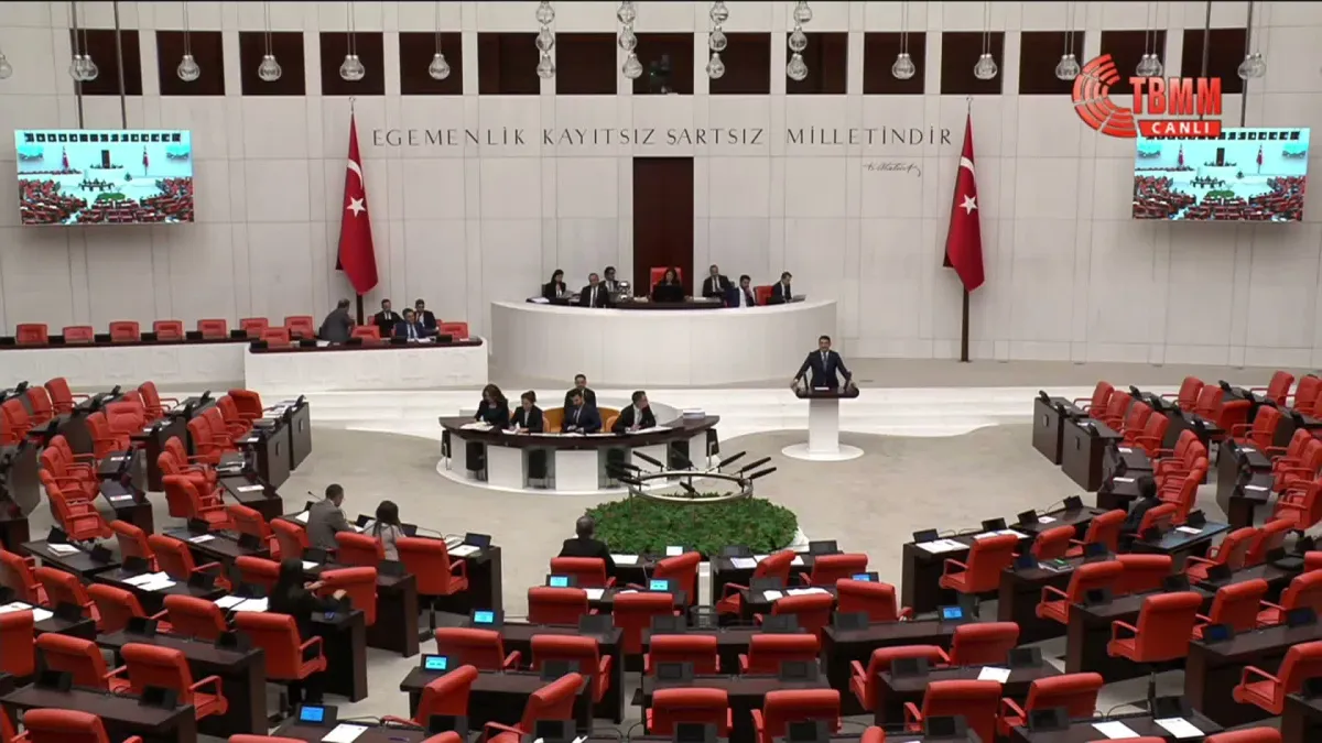 TBMM Genel Kurulu'nda 12. Yargı Paketi'nin görüşmeleri başladı: Muhalefetten "adalet krizi" eleştirisi, MHP'den "yeni anayasa" vurgusu