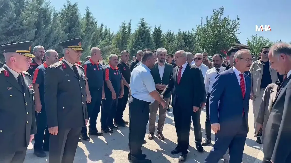 15 Temmuz şehidi Fuat Bozkurt, Malatya'da kabri başında dualarla anıldı