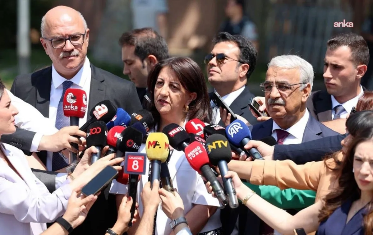 İmralı Heyeti üyeleri Buldan ve Sancar, AK Parti Genel Başkan Vekili Efkan Ala ile görüştü