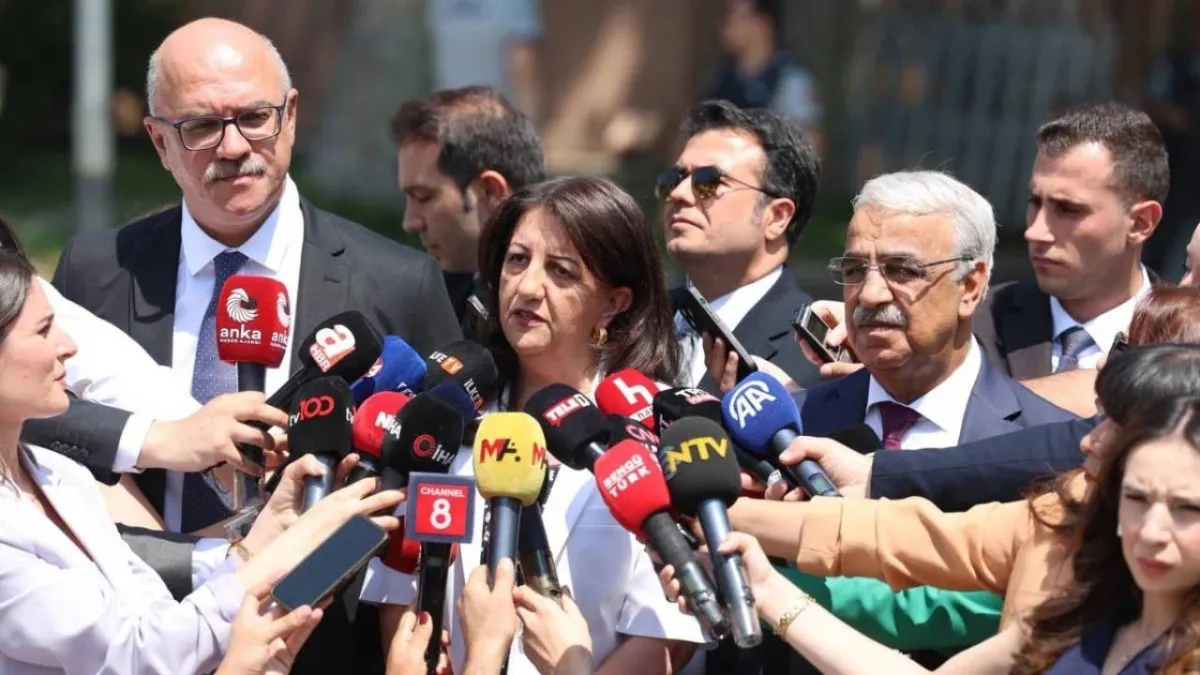 İmralı Heyeti üyeleri Pervin Buldan ve Mithat Sancar, Efkan Ala ile görüştü