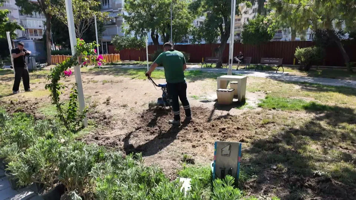 Konak’ın parklarında bakım seferberliği
