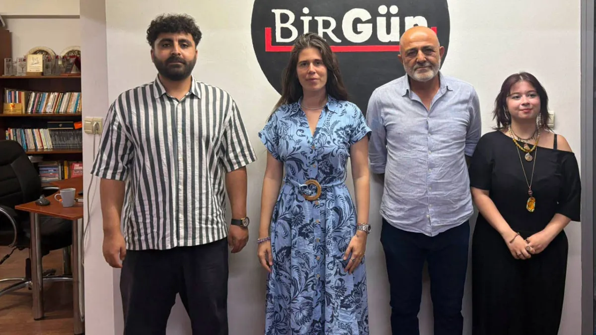 Lâl Denizli’den BirGün'e ziyaret