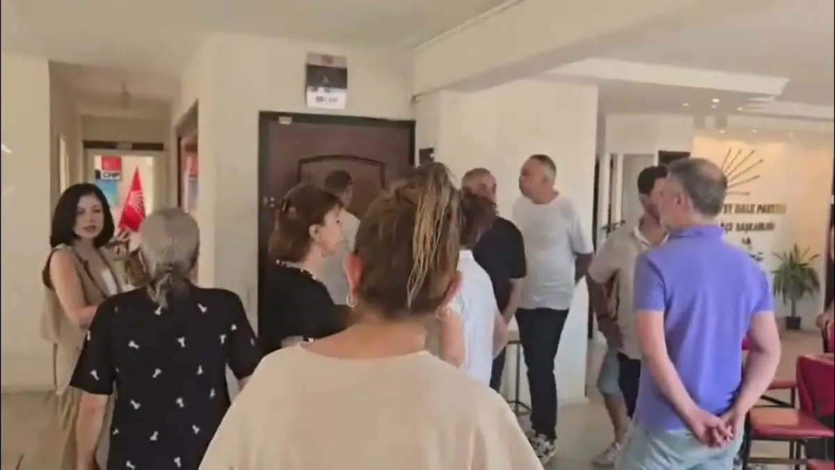 CHP Nazilli İlçe Başkanlığı'na atanan Atmaca'ya parti kapısı açılmadı
