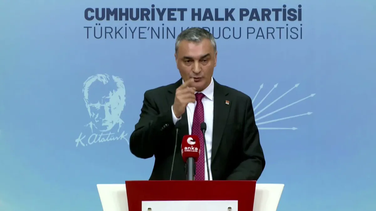 CHP Sözcüsü Sarı'dan çalışma ofisi sorusuna yanıt: Ofisin bütün masrafları imece usulü karşılandı