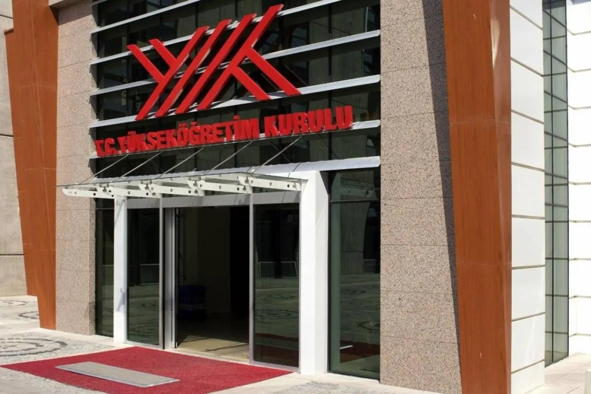 YÖK'ün depremzede öğrencilerle ilgili düzenlemesi uzatıldı