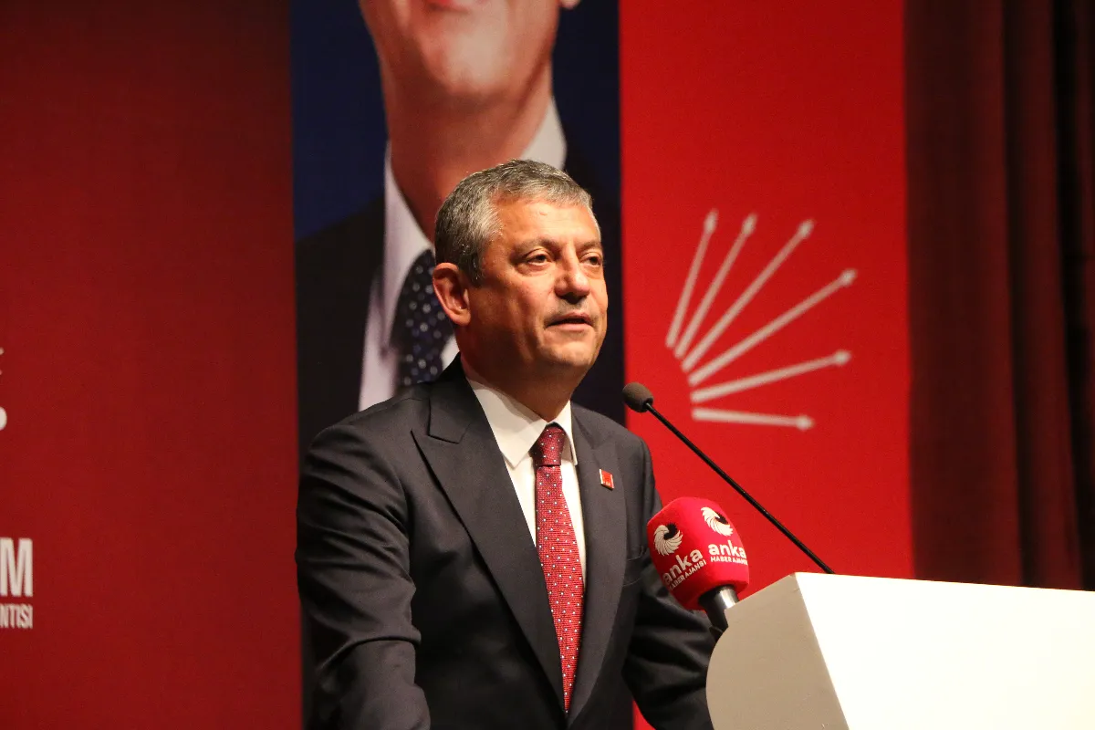 Sinan Burhan'dan Özgür Özel iddiası: 3 plan arasında İYİP seçeneği de var