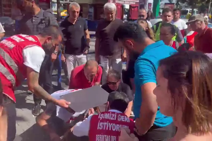 Beşiktaş Belediyesinde direnişi sürüyor: Bir işçi açlık grevinin 13. gününde baygınlık geçirdi