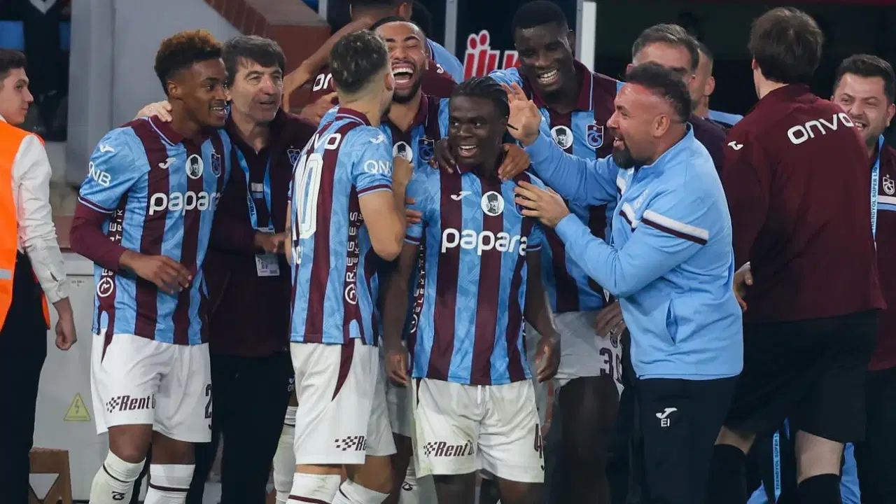 Trabzonspor Christ Inao Oulai'nin ayrılığını resmen açıkladı: Bonservis ücreti belli oldu!