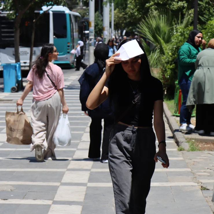 Sıcaklık bir ilde 41, iki ilde 40 dereceyi bulacak