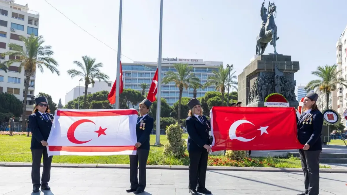 20 Temmuz Barış ve Özgürlük Bayramı İzmir’de törenle kutlandı