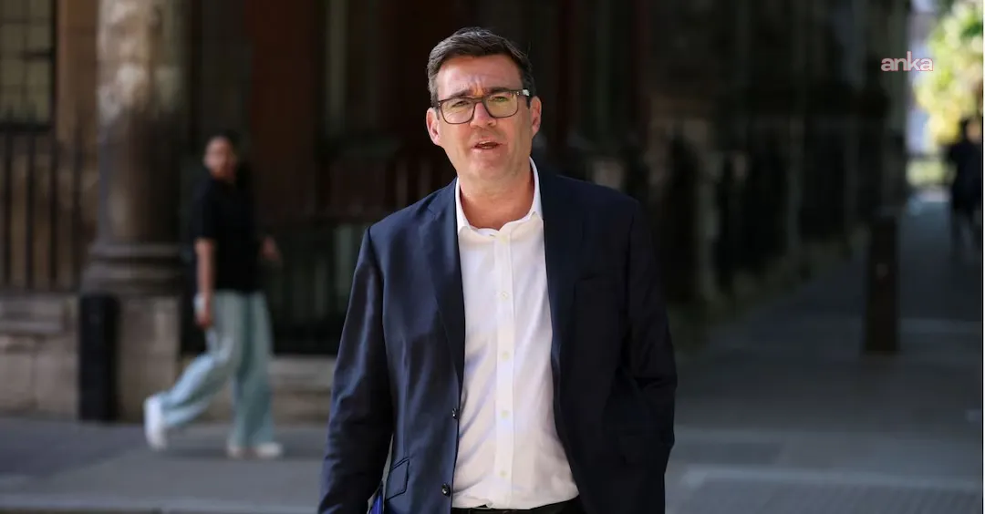 Liderlerden İngiltere'nin yeni Başbakanı Andy Burnham'a tebrik mesajları