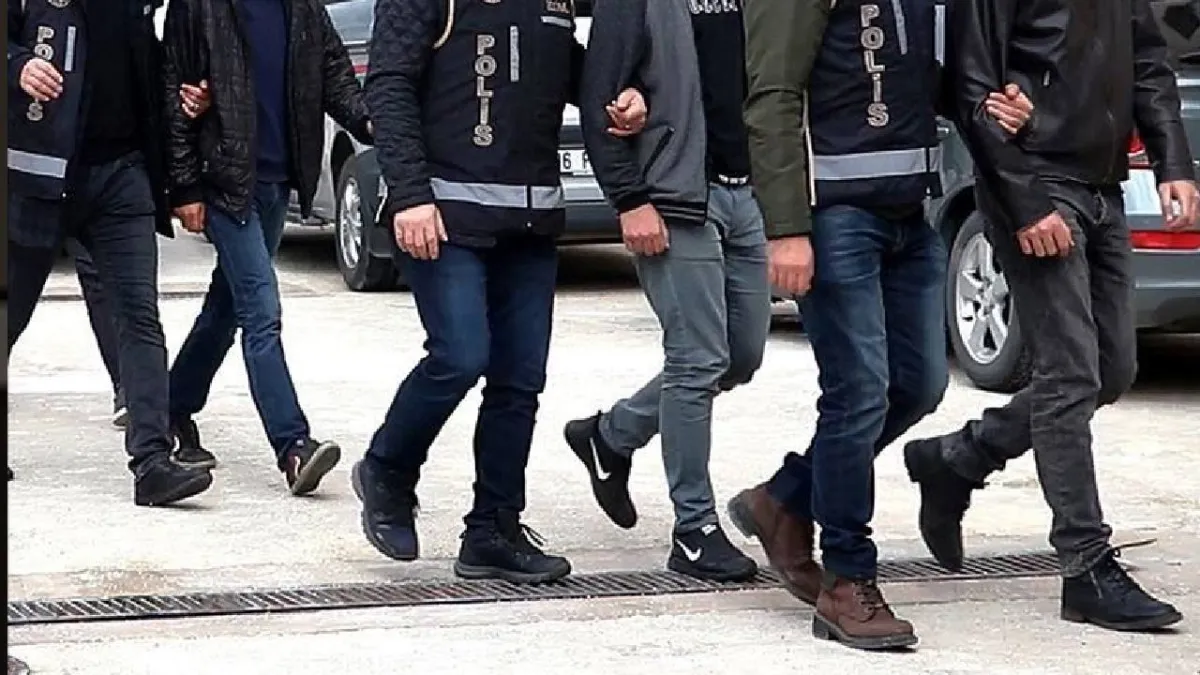 16 ilde dolandırıcılık gelirlerinin aktarılmasına yönelik operasyon: 20 gözaltı