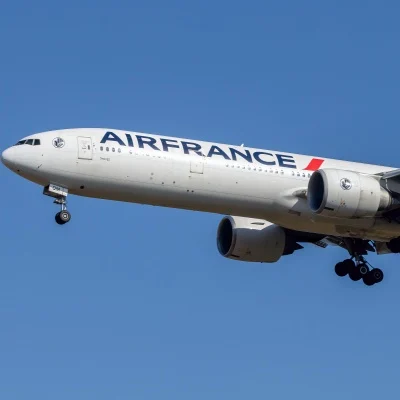 Air France, Ortadoğu'daki üç kente uçuşları askıya aldı