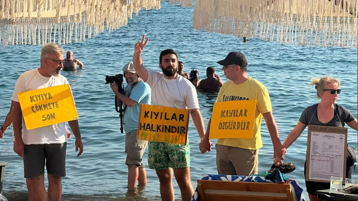 Gümüşlük’te yurttaşlar kıyı hakkı için bir araya geldi