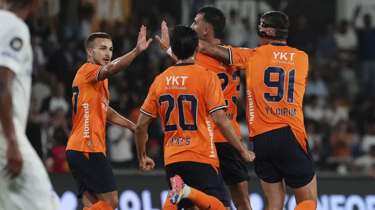 Başakşehir turu Finlandiya'ya bıraktı! İstanbul'da kazanan çıkmadı...