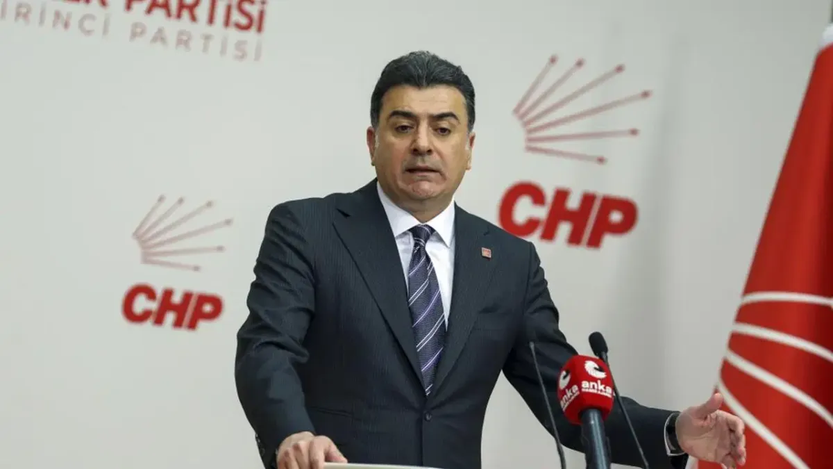 'Yeni parti' toplantısı ertelendi: Zeynel Emre nedenini açıkladı