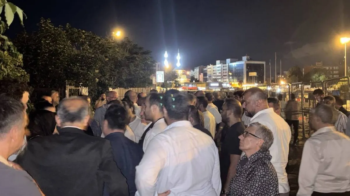 CHP'li Arcan'dan İzmit Belediye Başkanı'nın tutuklanmasına tepki: Amaç muhalefeti yargı yoluyla susturmak