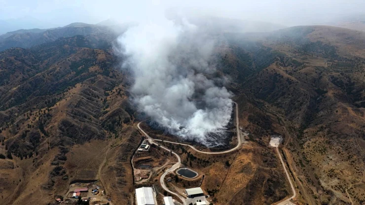 Amasya'da çöplük beş gündür yanıyor