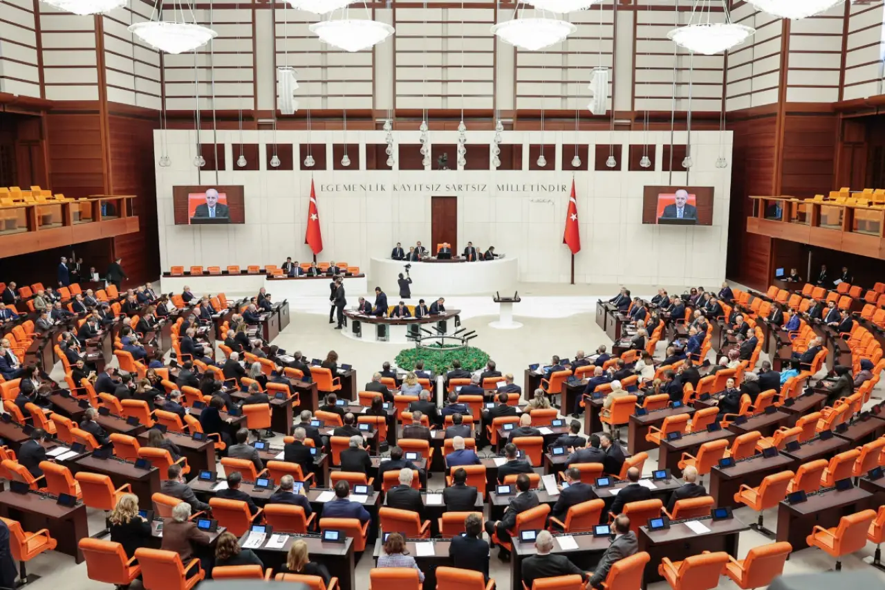YENİ Parti TBMM kaydına geçti: 91 milletvekiliyle ana muhalefet oldu