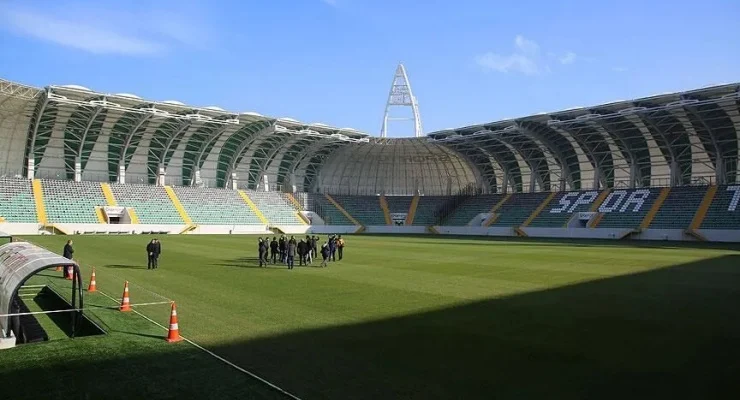 Vanspor 'evindeki' maçları 1738 kilometre uzakta oynayacak