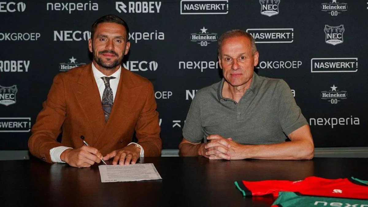 Dusan Tadic Hollanda'ya döndü