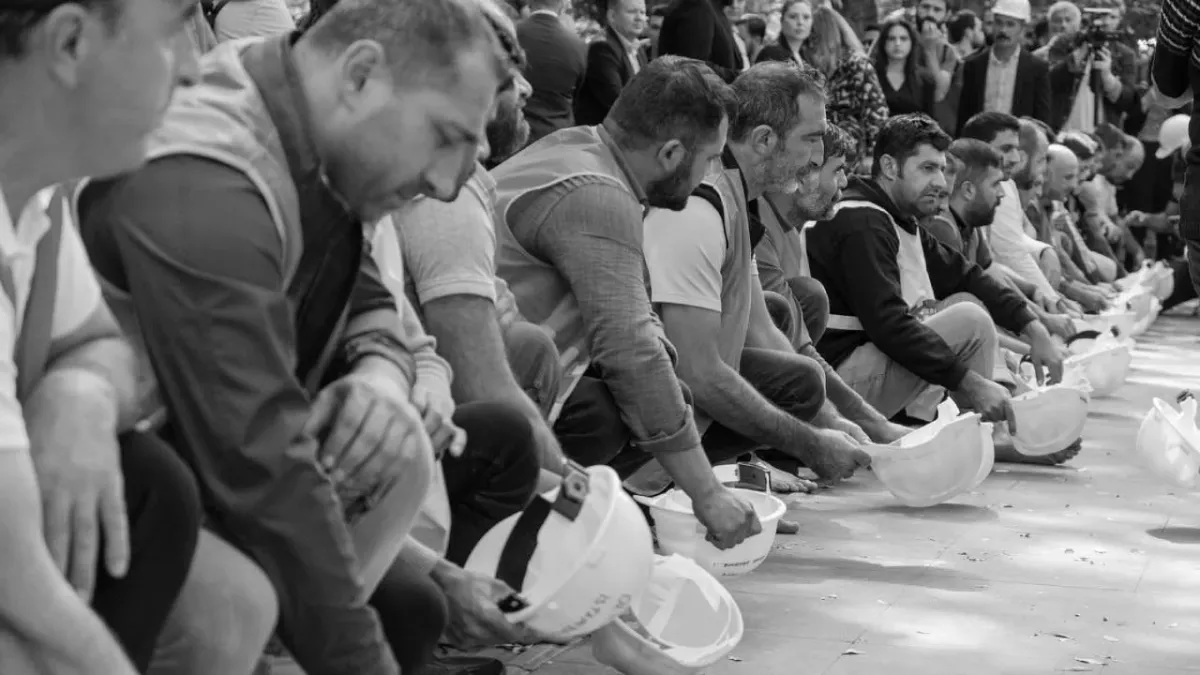 Maden emekçileri yine yollara düştü