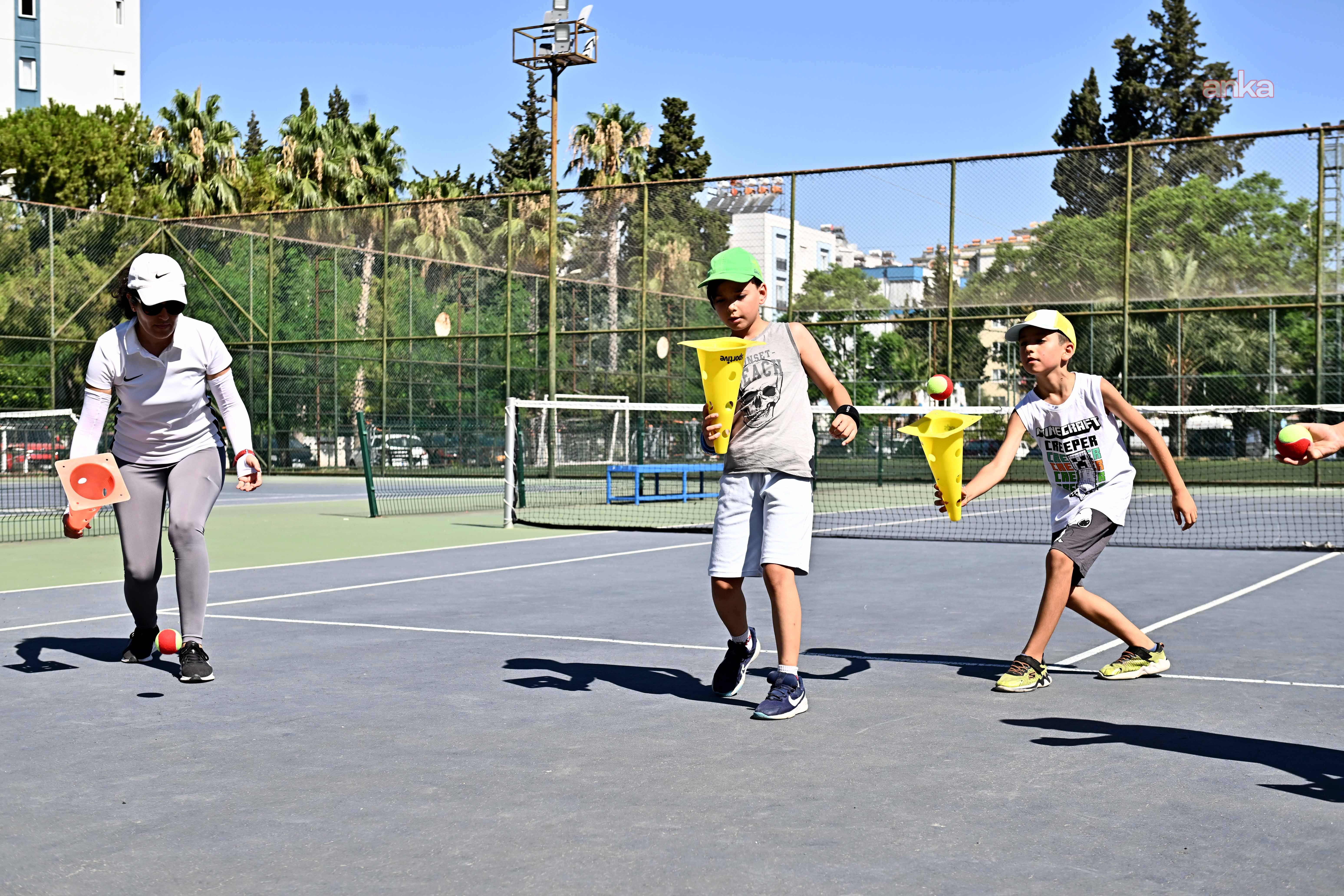 Geleceğin sporcuları, Muratpaşa’da yetişiyor