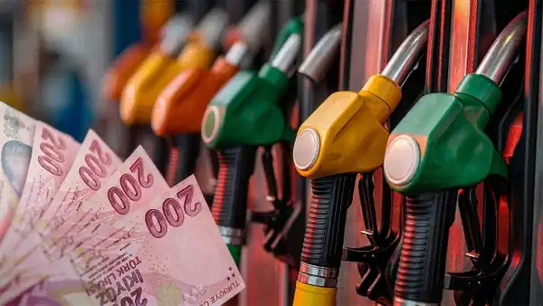Motorin fiyatlarına sınırlı indirim: Petroldeki sert düşüş pompaya yansımadı
