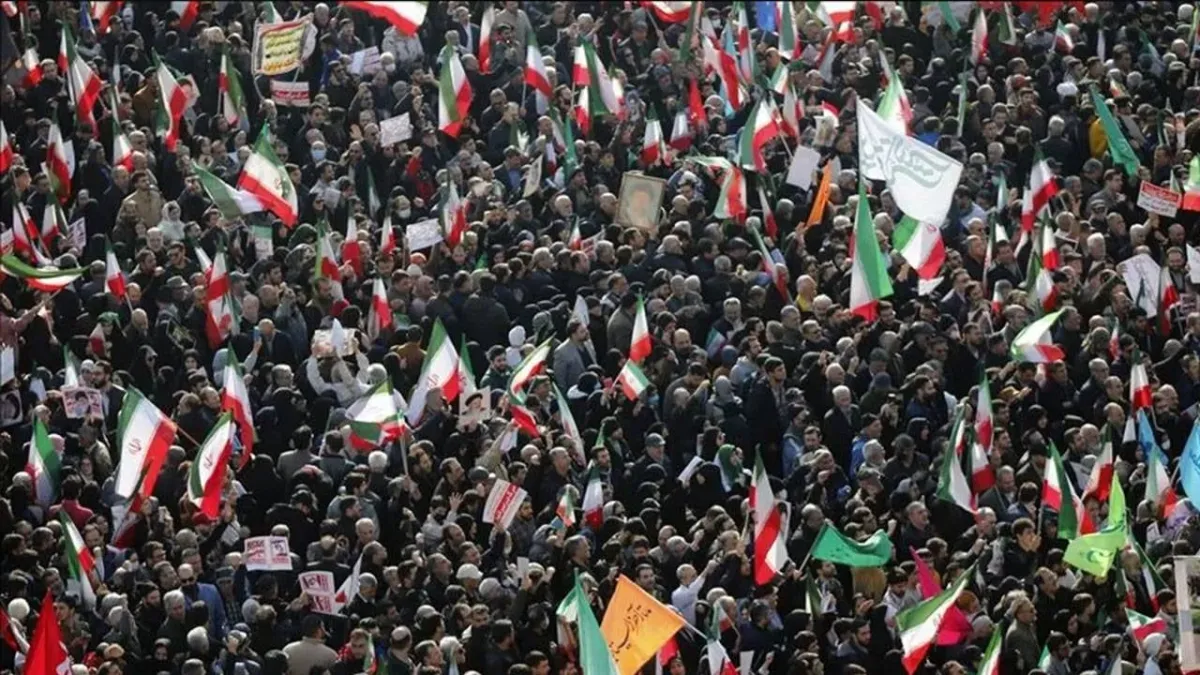 İran, ocak protestoları davasında iki kişiyi daha idam etti