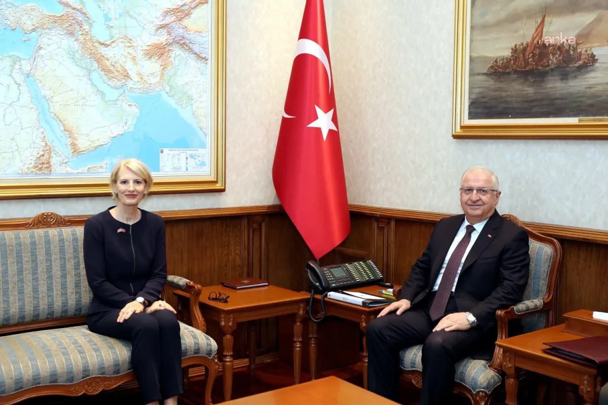 Bakan Güler, Birleşik Krallık'ın Ankara Büyükelçisi Morris'i kabul etti