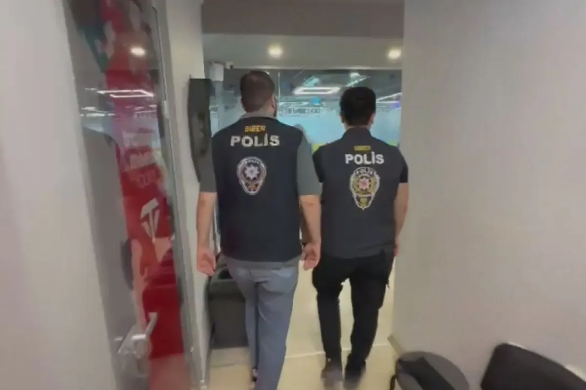 İstanbul'da uluslararası forex dolandırıcılığı operasyonu: 56 gözaltı